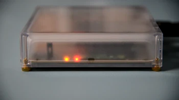 Clip showing the LED pattern with the yellow LED blinking fast